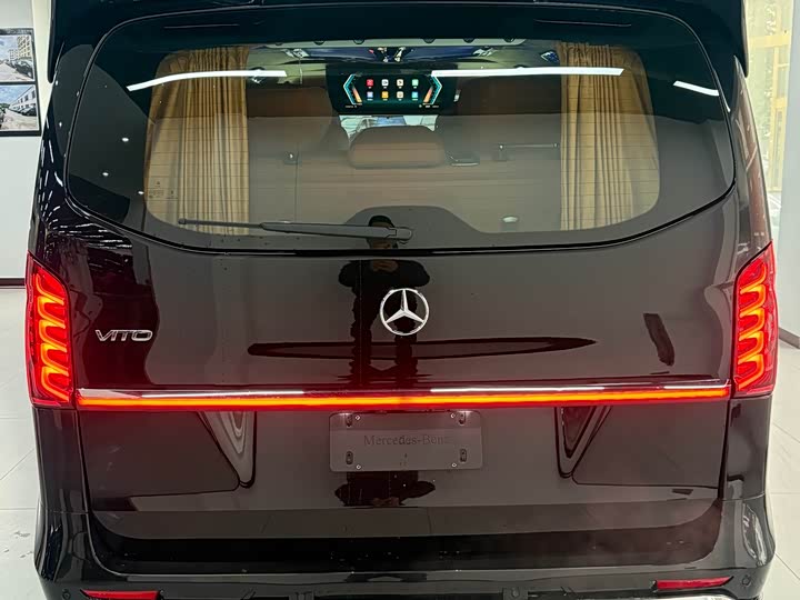 Фото 4 - Mercedes-Benz Vito