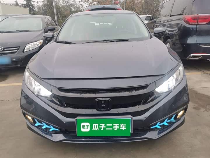 Фото 3 - Honda Civic