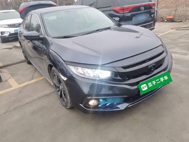 Фото 4 - Honda Civic