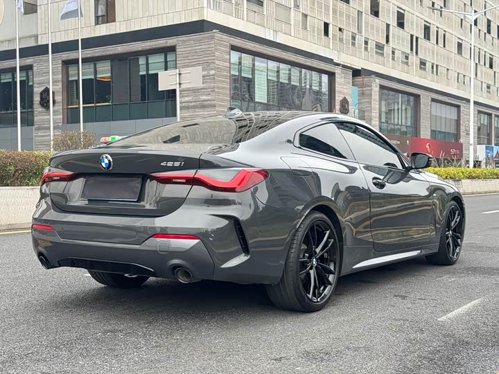 Фото 4 - BMW 4 Series