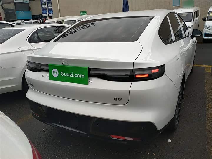 Фото 6 - Leapmotor B01