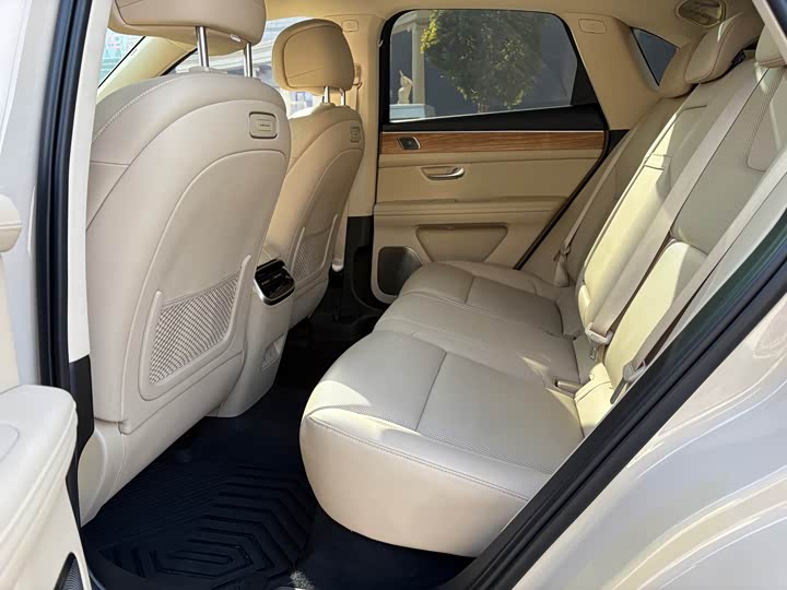 Фото 7 - Aito M5