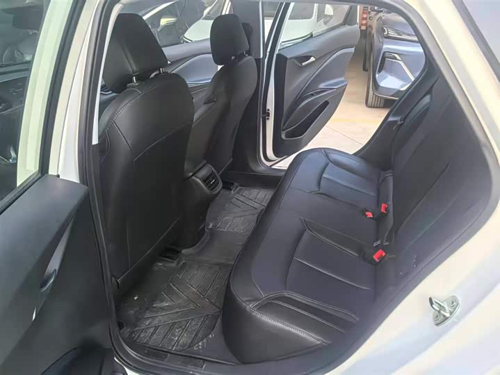 Фото 6 - Buick Velite 6