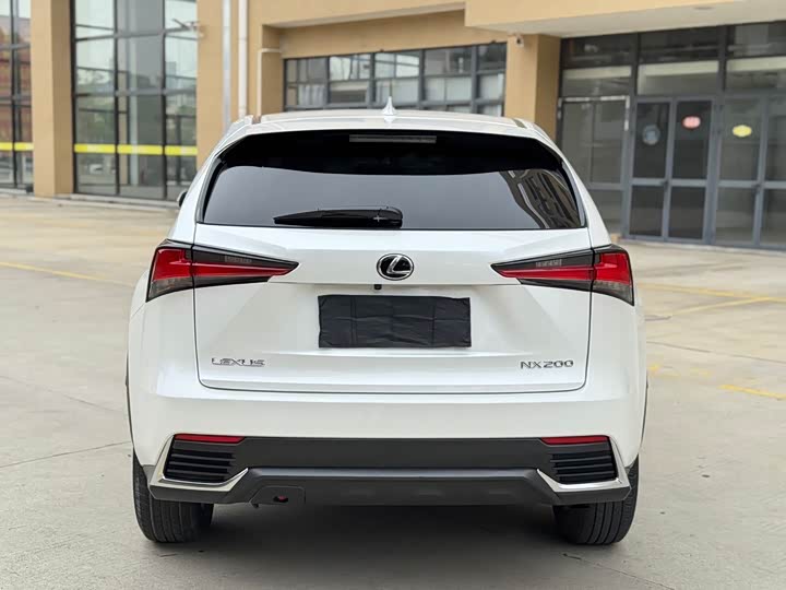 Фото 5 - Lexus NX