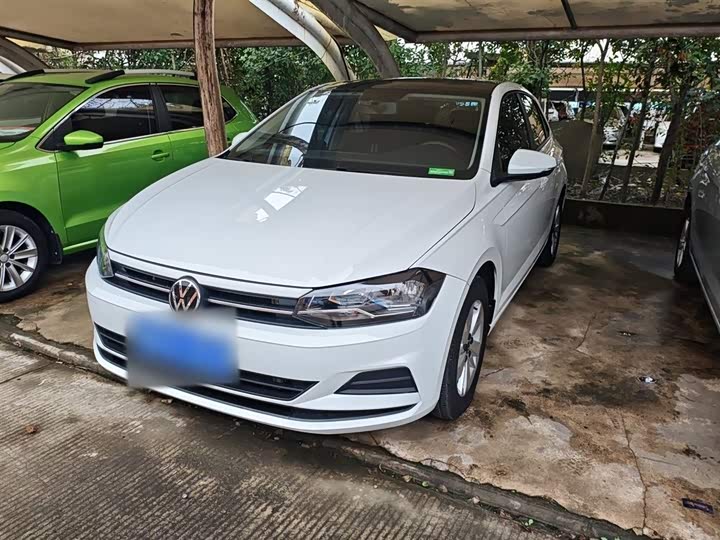 Фото 2 - Volkswagen Polo