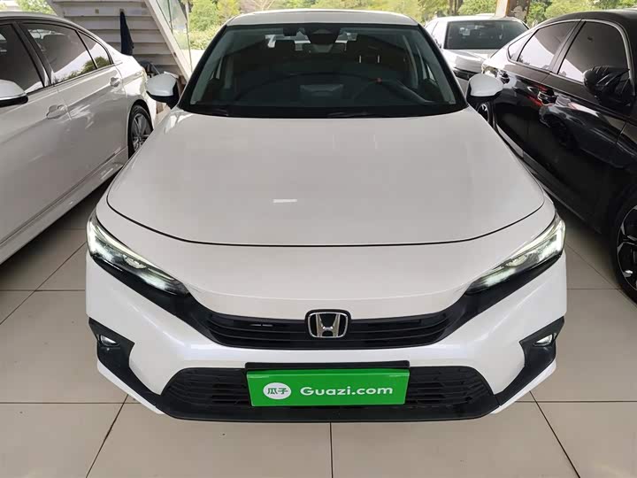 Фото 3 - Honda Civic