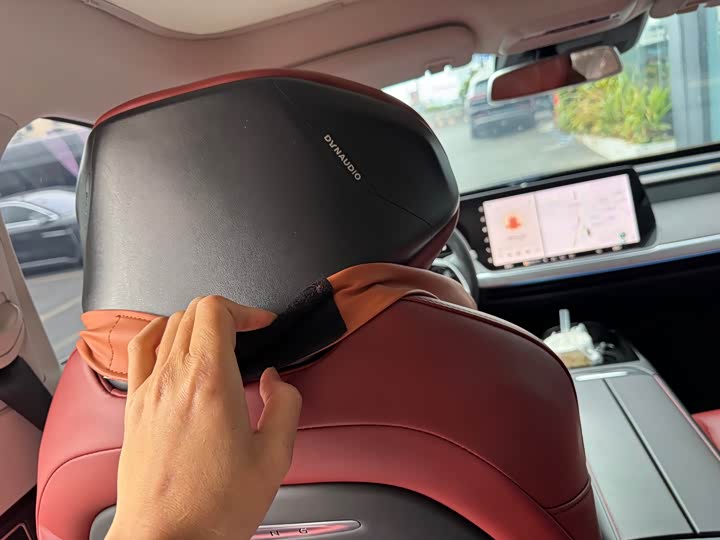 Фото 7 - XPeng P7