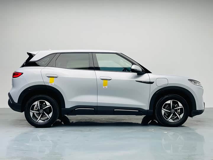 Фото 8 - BYD Yuan Up