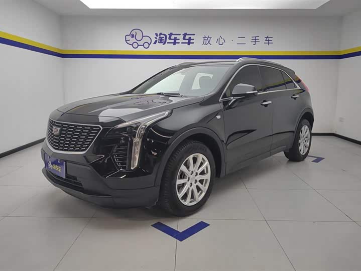 Фото 1 - Cadillac XT4