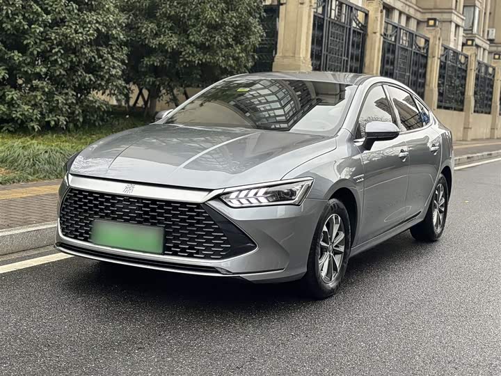 Фото 3 - BYD Qin Plus