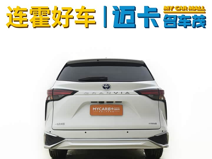 Фото 5 - Toyota Granvia