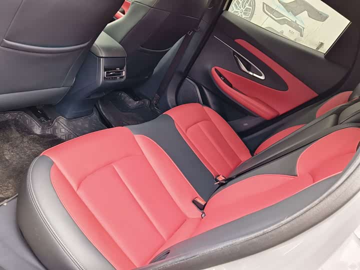 Фото 7 - Changan UNI-T