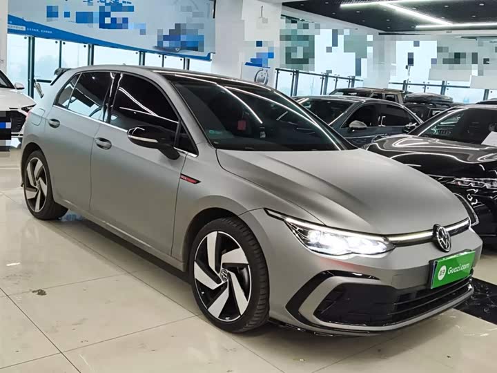 Фото 4 - Volkswagen Golf