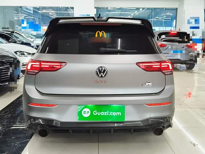 Фото 6 - Volkswagen Golf