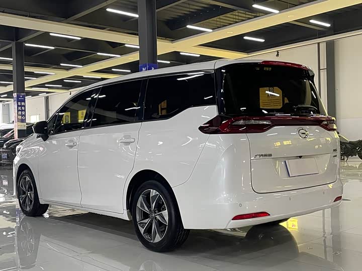 Фото 6 - GAC Trumpchi M6