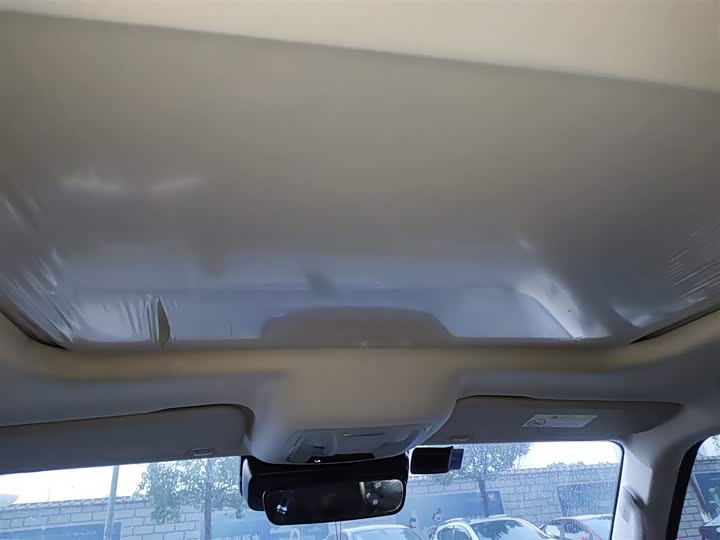 Фото 9 - Tank 300