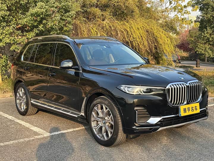 Фото 3 - BMW X7