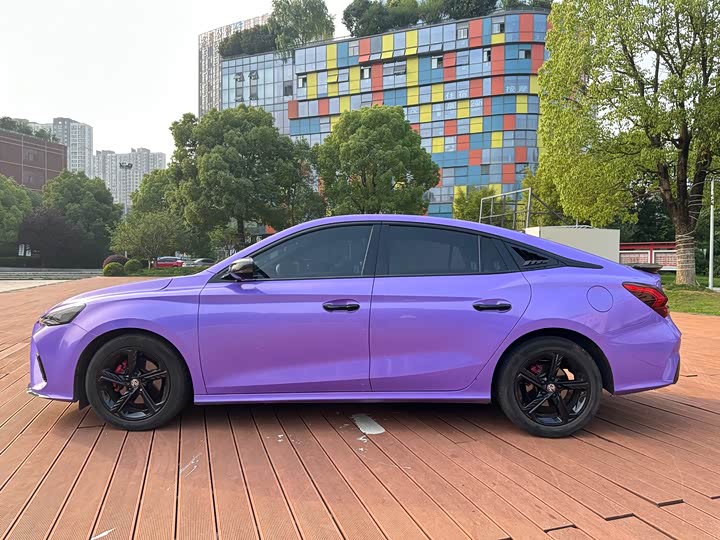 Фото 4 - MG Motor 5 Scorpio