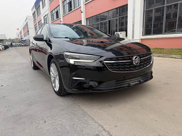 Фото 3 - Buick Regal