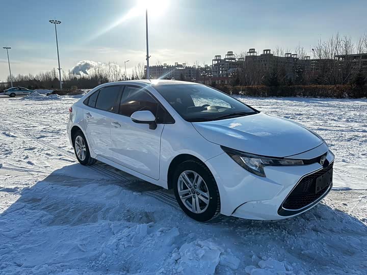 Фото 3 - Toyota Levin