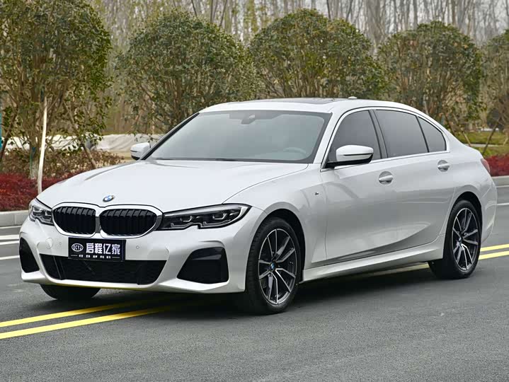 Фото 1 - BMW 3 Series