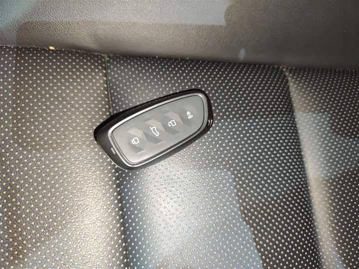 Фото 9 - Haval Ruge Max