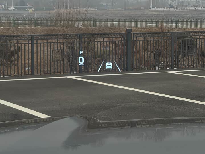 Фото 9 - Tank 500 Hybrid