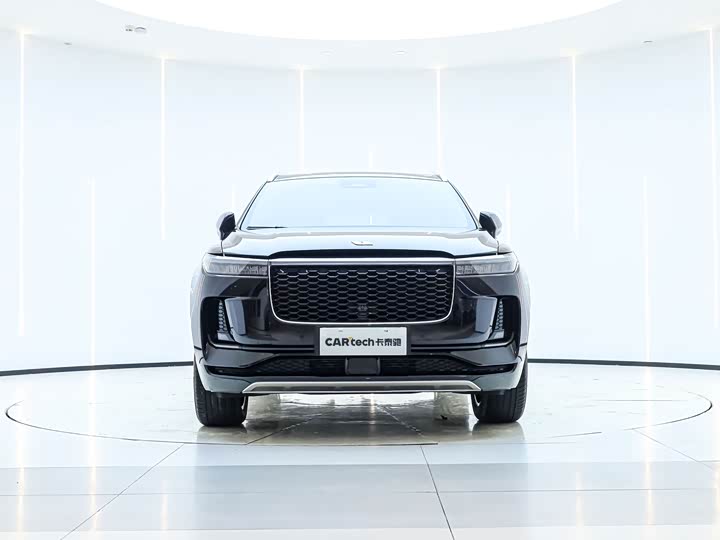 Фото 8 - LiXiang One