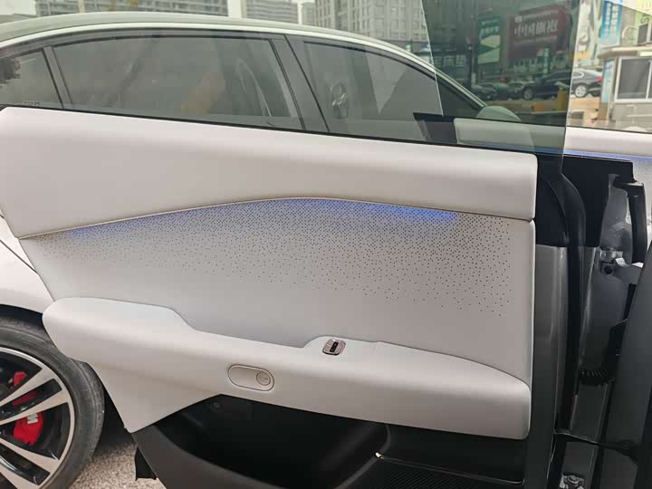 Фото 8 - XPeng F57