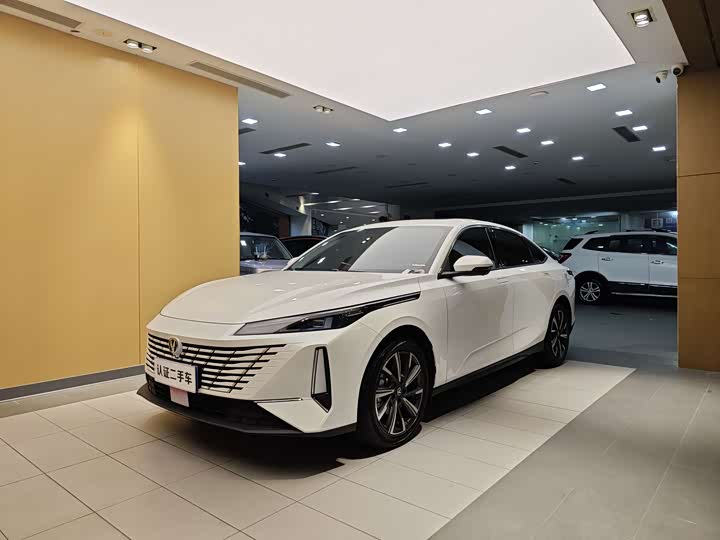 Фото 1 - Changan Eado Plus