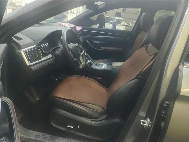 Фото 9 - BYD Song Plus