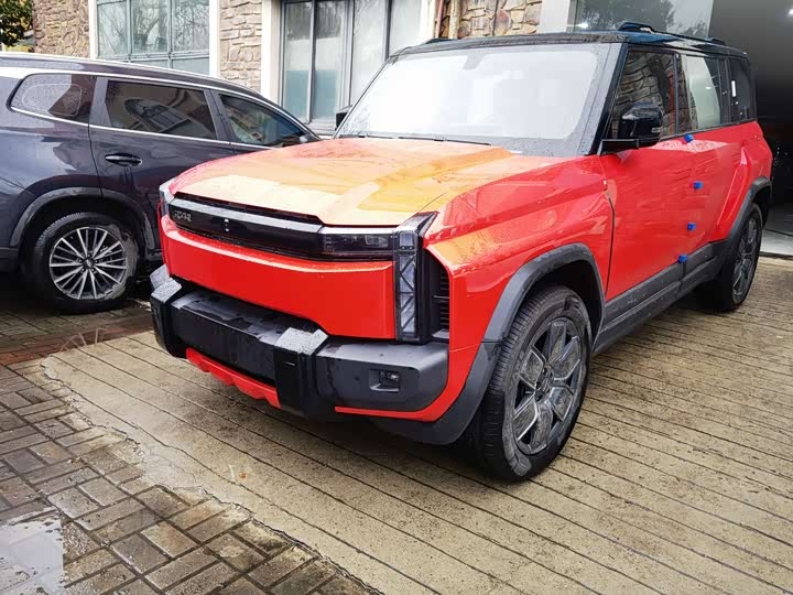 Фото 1 - Chery iCar 03T