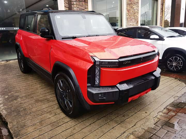 Фото 3 - Chery iCar 03T