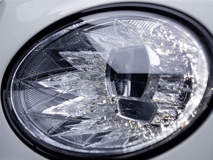 Фото 8 - Bentley Bentayga