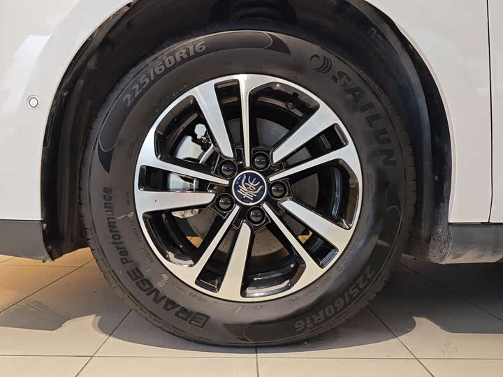 Фото 5 - BYD Qin Plus