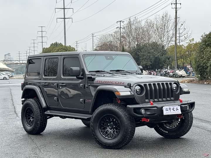 Фото 3 - Jeep Wrangler