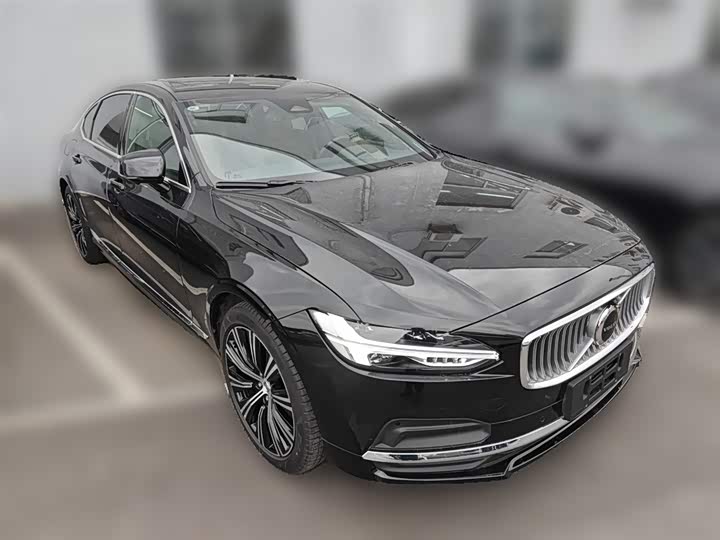 Фото 7 - Volvo S90