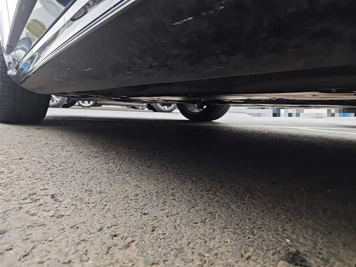 Фото 8 - Volvo S90