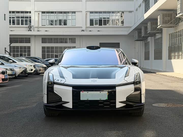 Фото 2 - HiPhi Z