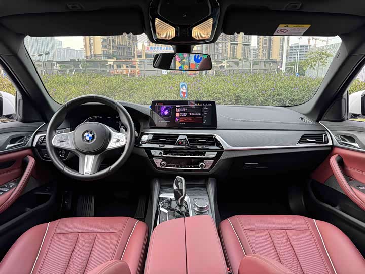 Фото 8 - BMW 5 Series