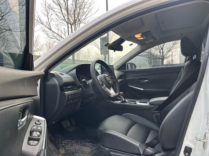 Фото 7 - Nissan Sylphy