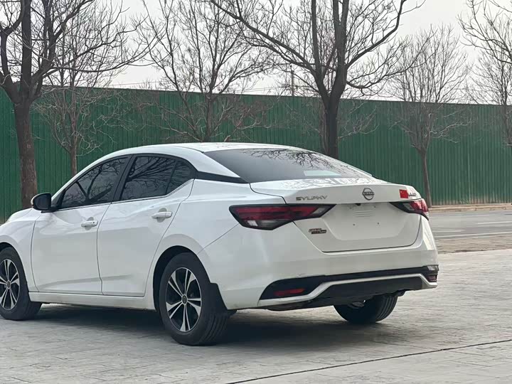 Фото 8 - Nissan Sylphy