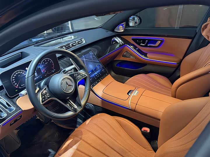 Фото 4 - Mercedes-Benz S-Class