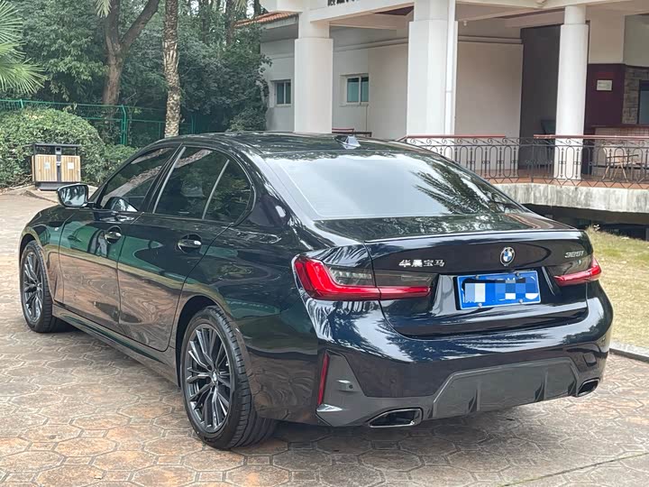 Фото 2 - BMW 3 Series