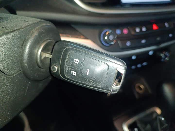 Фото 8 - Buick Excelle GT