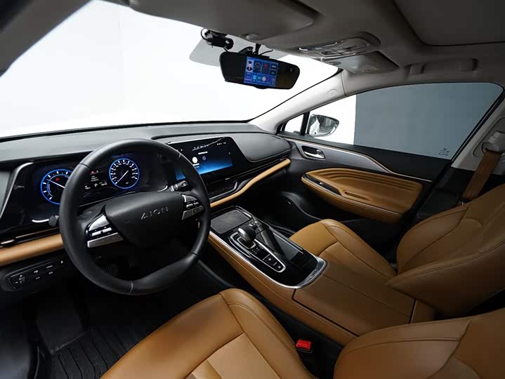 Фото 3 - GAC Aion S