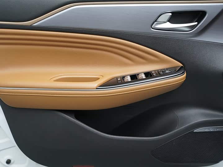 Фото 5 - GAC Aion S