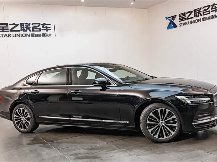 Фото 6 - Volvo S90