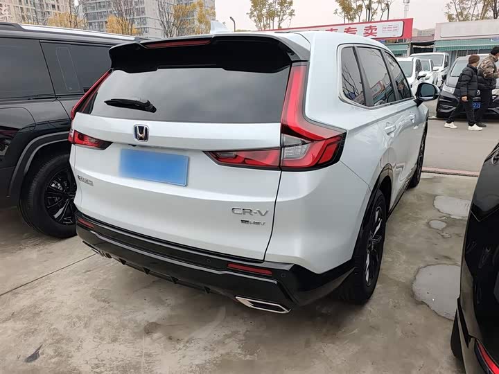 Фото 7 - Honda CR-V
