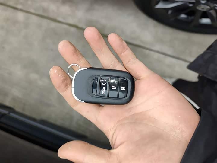 Фото 9 - Honda CR-V